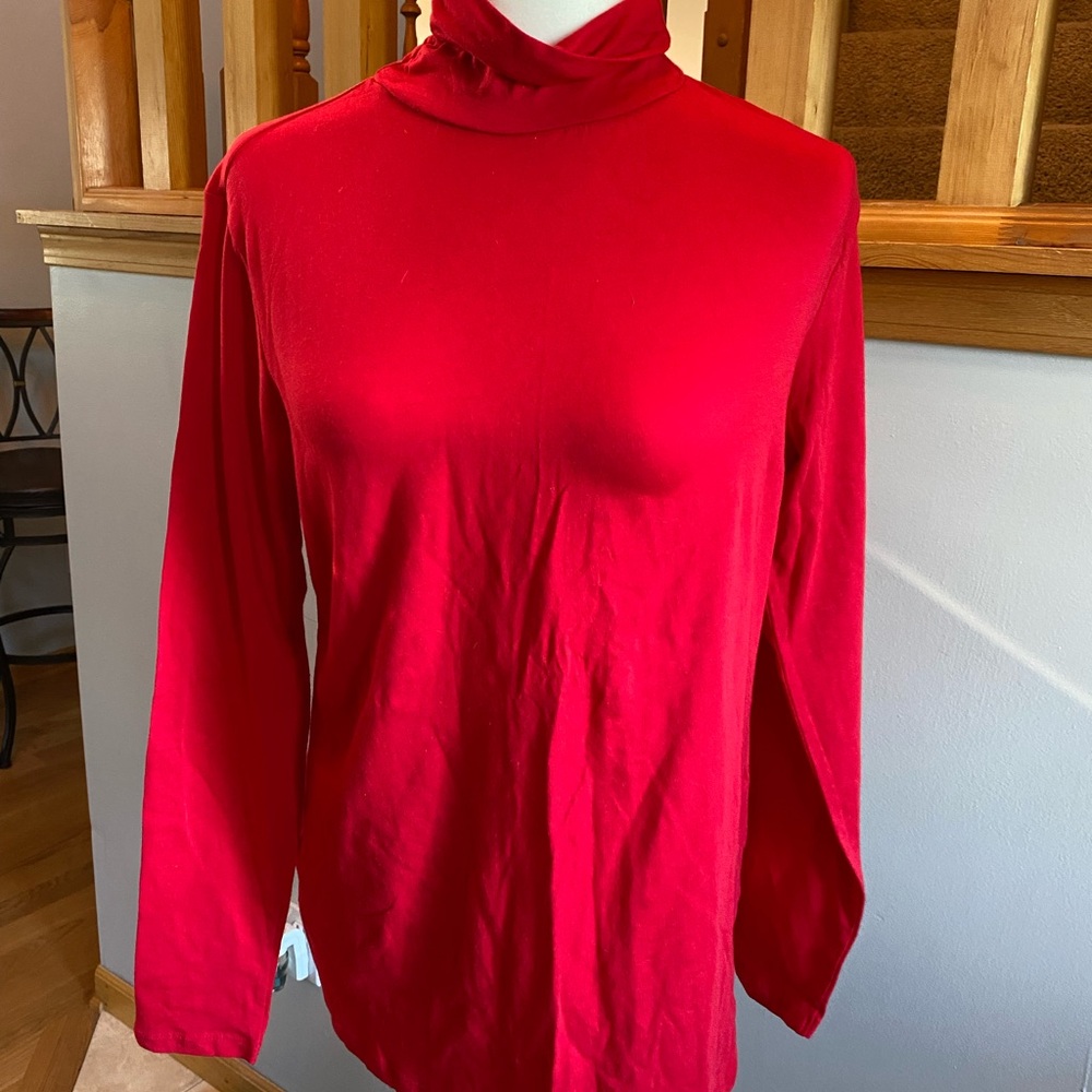 Red Long Sleeve Turtleneck Top